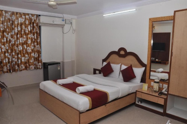 Hotel Gangothri image 14